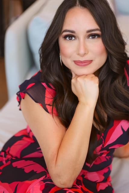 Andrea Cruz, LMFT - Founder & Clinical Director